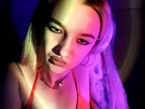 Stream this complete clip called Kristibiz Cam porn model from bongacams