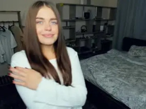 Watch this uncensored clip called Leyla_dream Cam porn model from chaturbate
