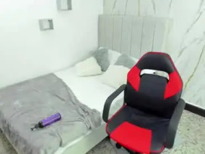 Stream uncut scene titled Brenda_hot02 Cam porn model from chaturbate