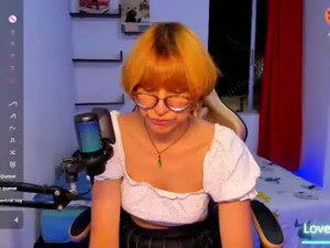 Stream the complete video titled lolycore_x, 25 years old, trans