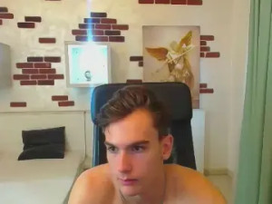 Stream complete clip named BradyFlint, 19 years old, male