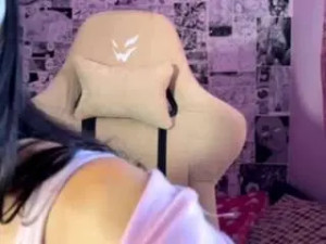 View this complete scene named Alessiajohnson Cam porn model from camsoda