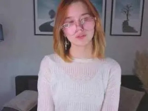 Play the hardcore video named Veroniquescharp Cam porn model from camsoda