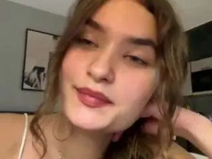 Play the hardcore movie called Camilletorres Cam porn model from camsoda