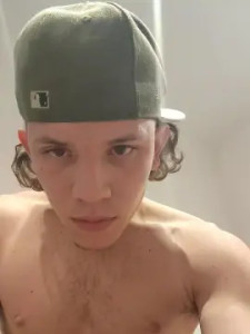 Play hardcore scene called Jhonzu, 20 years old, male