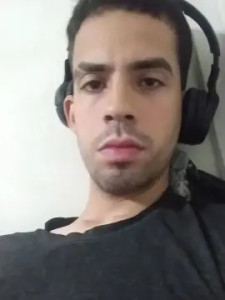 Stream the uncensored scene of chrisd26_, 23 years old, male