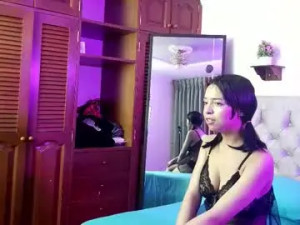 Stream this uncut scene named Littlestar_sm Cam porn model from chaturbate