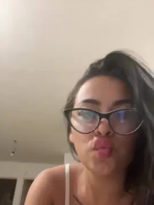 Play the uncensored video called Agusrodri00 Cam porn model from cam4