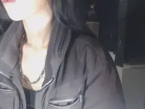 Play the uncensored movie of Dara_bravo Cam porn model from cam4