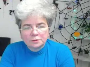 Stream uncensored clip named liluyanata, trans