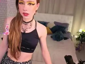 Stream this complete scene titled Bonbonrosee Cam porn model from chaturbate