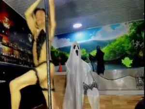 Enjoy watching the complete movie of eboysweetie, trans