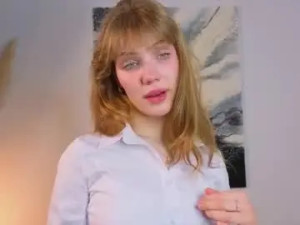 Watch this full clip titled Myismira Cam porn model from chaturbate