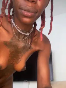 Enjoy watching this complete movie titled Kinkybluk Cam porn model from cam4