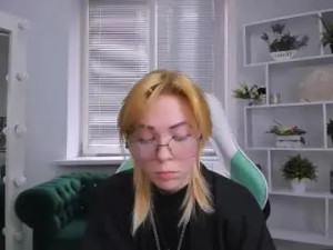 View this full movie of Wild_berry_soul Cam porn model from chaturbate