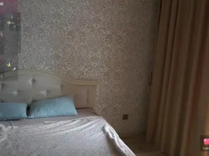 Stream the HD scene titled CrystalBlissi Cam porn model from cam4