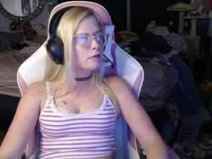 View the hardcore scene titled Addisonsparks Cam porn model from camsoda