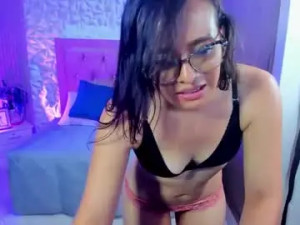 View this uncut video titled Karla_al1 Cam porn model from chaturbate