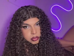 Enjoy watching the uncensored clip of DelhiaLatina, 27 years old, trans