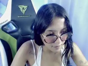 Stream HD video of Mishel-hott Cam porn model from camsoda