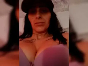 View HD scene of Tatoogirl07 Cam porn model from bongacams