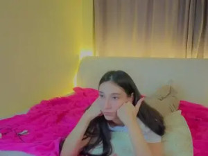 View this hardcore scene called MaudeCutrell Cam porn model from cam4