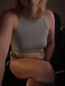 Watch this HD video called Marti951 Cam porn model from cam4