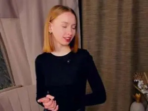 View full clip of Sandysittman Cam porn model from camsoda