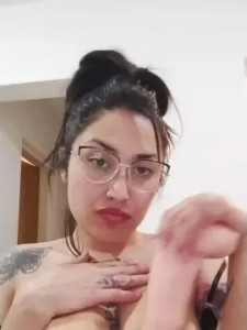 View this full movie of Chinitaaa23 Cam porn model from cam4