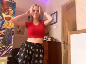 Stream this complete clip called Allegralenherr Cam porn model from chaturbate