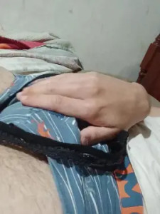 Enjoy watching complete video of caois, 24 years old, male