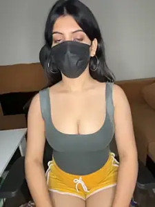 Watch uncensored video of Hey_wifey Cam porn model from stripchat