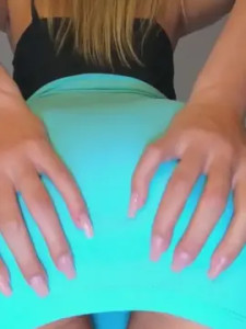 View the uncut scene titled Miliii_hot Cam porn model from cam4