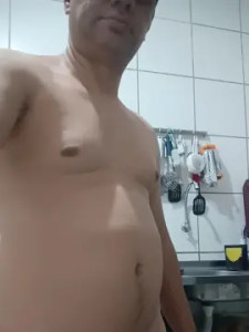 Play HD movie named Crocante_Hot, 44 years old, male