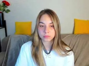 Stream the uncensored movie called Al1ice-moures Cam porn model from camsoda