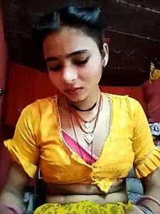 View this uncensored movie called R_Roshni Cam porn model from stripchat