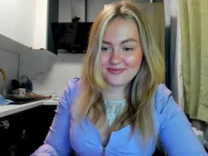 View uncut movie of SunshineEmma Cam porn model from bongacams