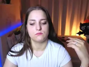 Watch this uncut scene of Moonscribe Cam porn model from chaturbate