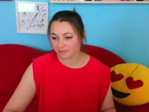 Stream uncut scene of Soft_lilly Cam porn model from chaturbate