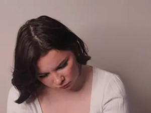 Stream the full movie called LettyRuiter Cam porn model from cam4