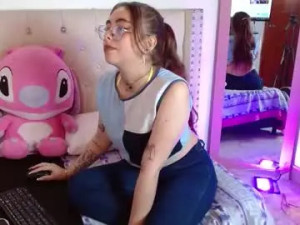 Stream full scene named Sofiimoon Cam porn model from chaturbate