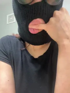 Watch the full clip named Aria_Darkside Cam porn model from cam4