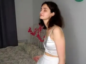 Enjoy watching the complete clip named Bestie_lee Cam porn model from chaturbate