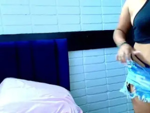 Stream this uncut clip titled Keylen-x Cam porn model from camsoda
