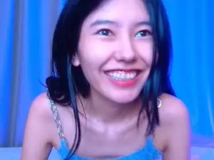 Enjoy watching this complete clip of Arinsun Cam porn model from chaturbate