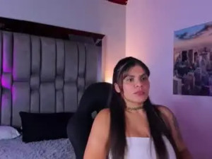 Enjoy watching complete video of Vickyvalencia Cam porn model from chaturbate