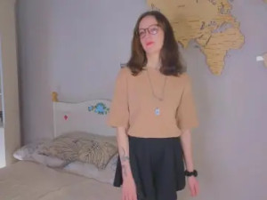 View this complete video of ElizbethGenera Cam porn model from cam4