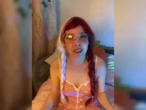 Play this complete video named AliceHill Cam porn model from bongacams