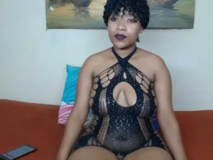 Enjoy watching full movie titled CutiebarbieXX Cam porn model from bongacams