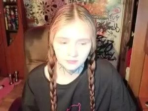 Stream the HD movie titled Liaaa_li Cam porn model from chaturbate